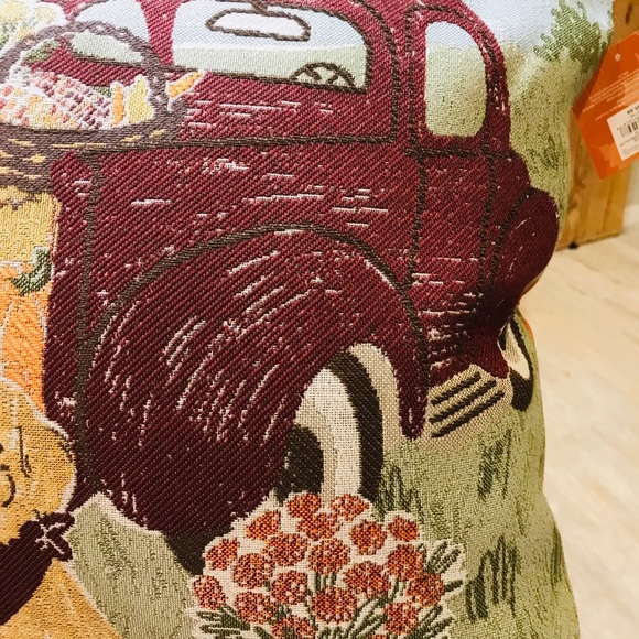 🎉Host Celebrate Fall Dog & Truck Pillow-NWT🎉 - Picture 4 of 13
